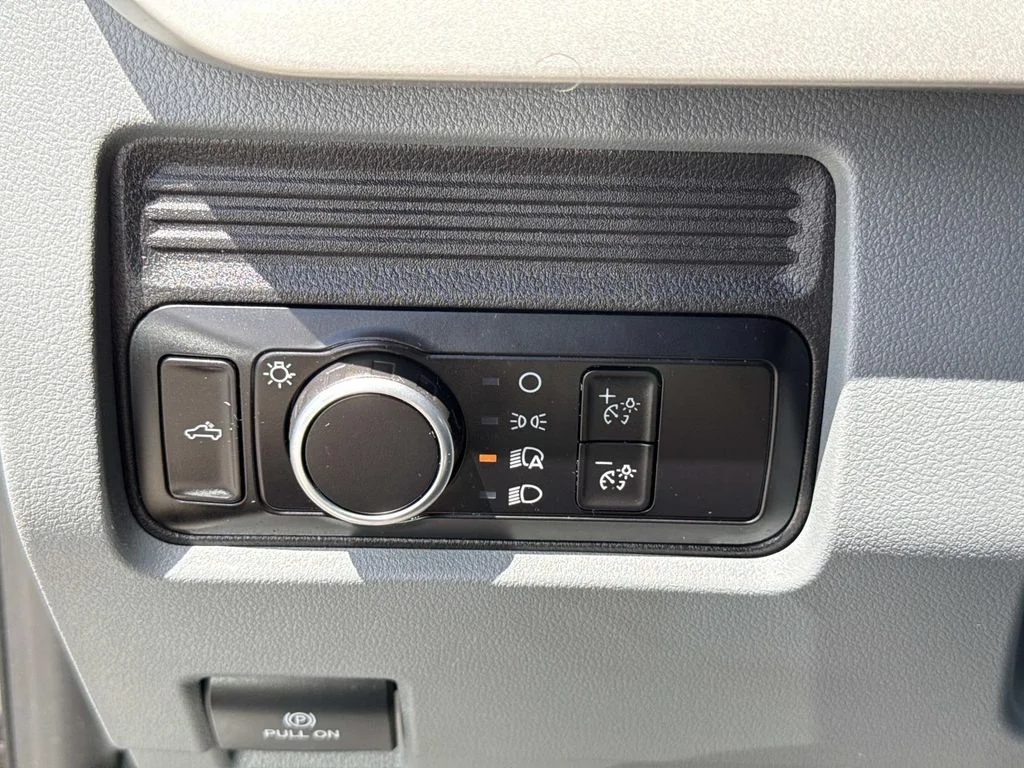 Used 2026 White Ford XL image 40