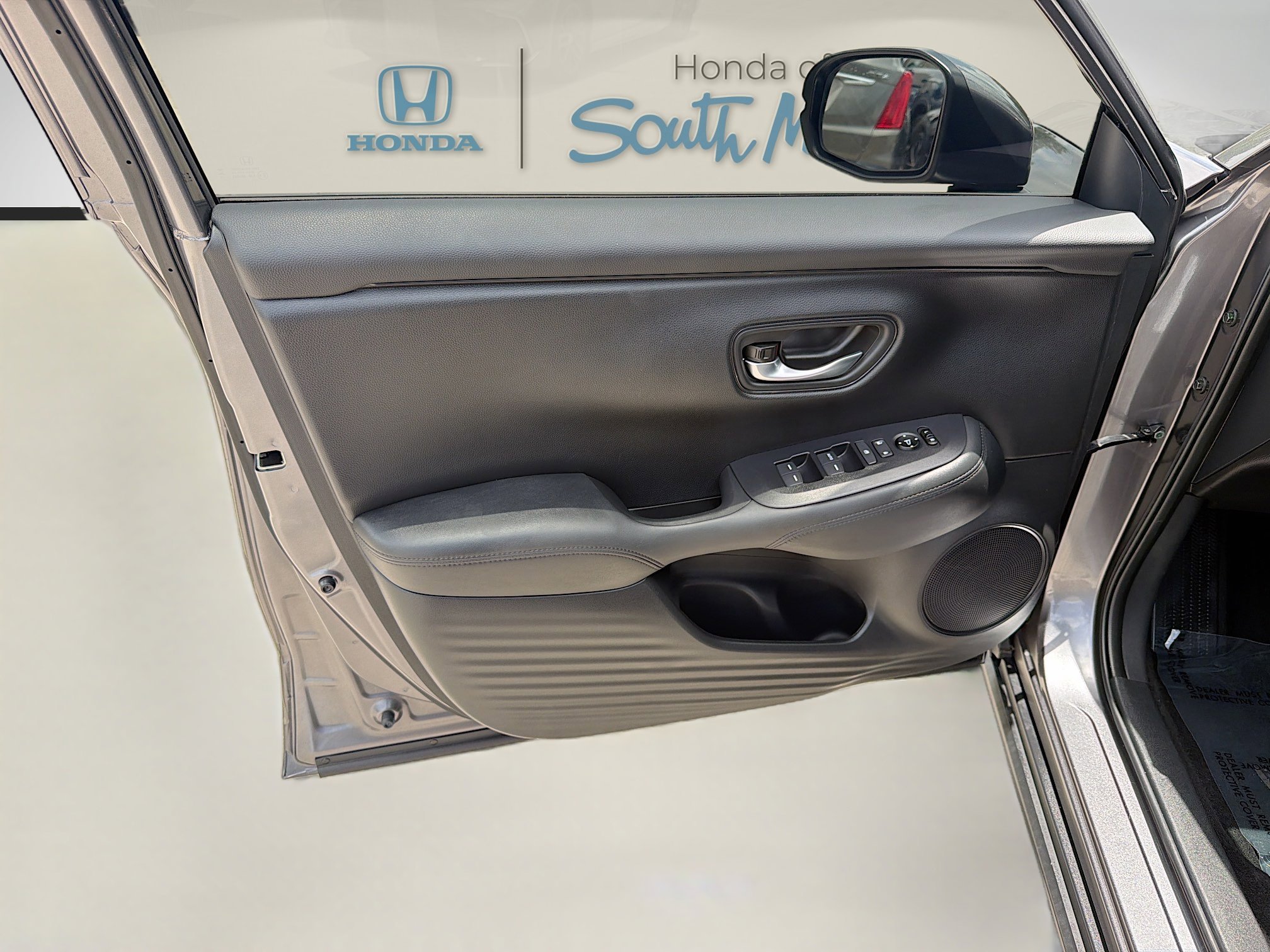 2025 Honda HR-V LX - Photo 19
