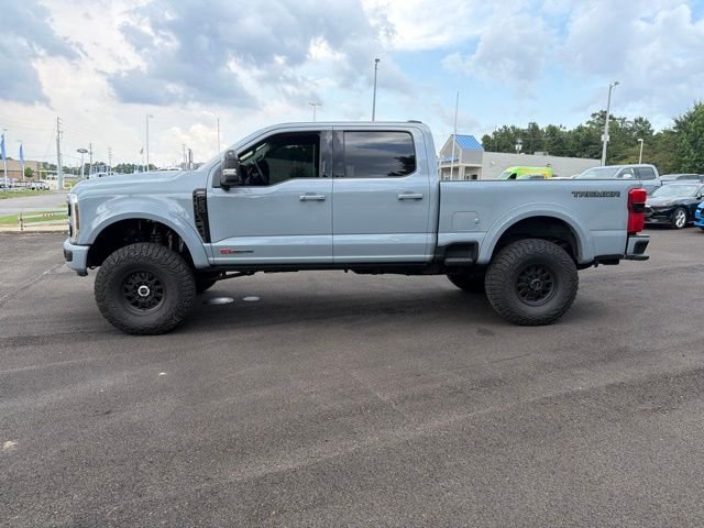 Used 2024 Gray Ford Lariat image 4