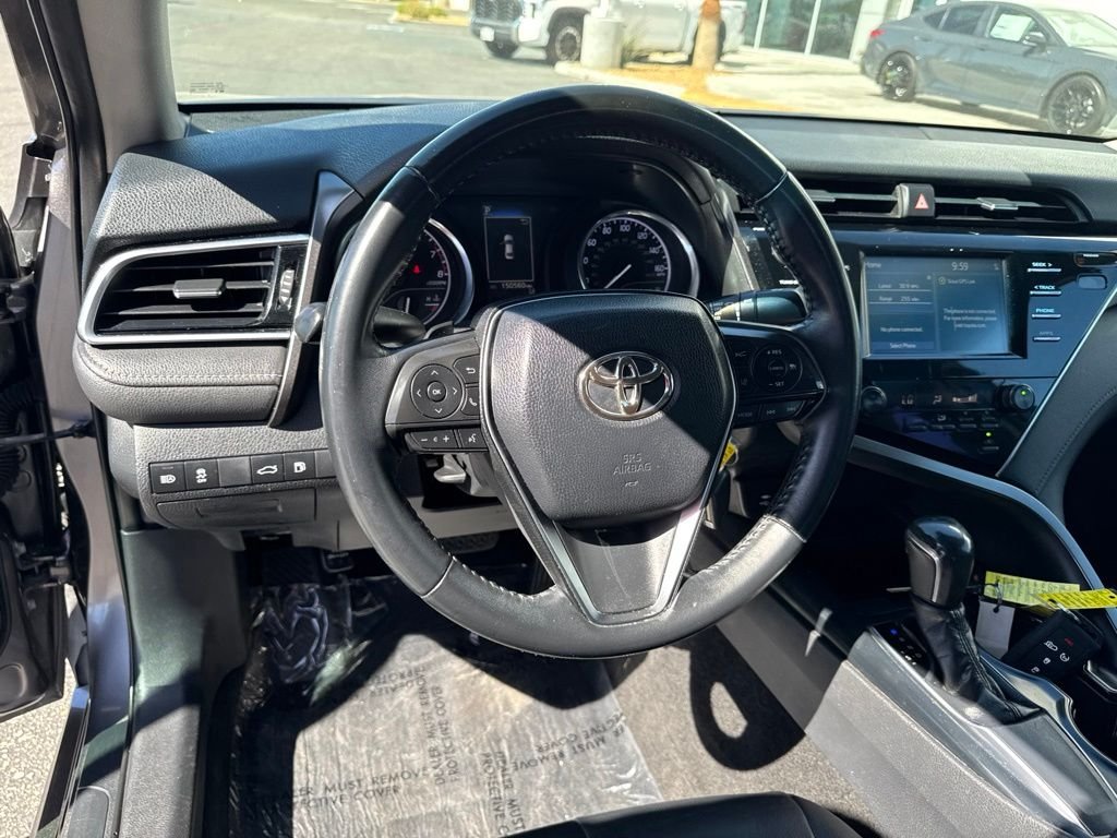 Used 2018 Gray Toyota SE image 14