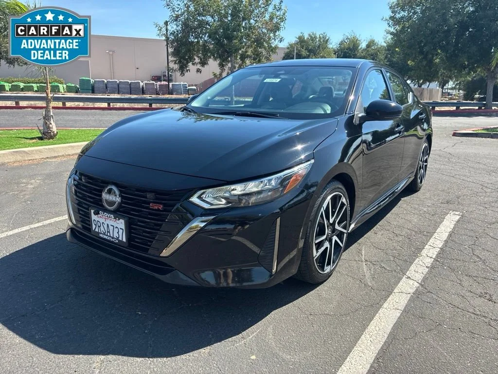 Used 2025 Super Black Nissan SR image 7