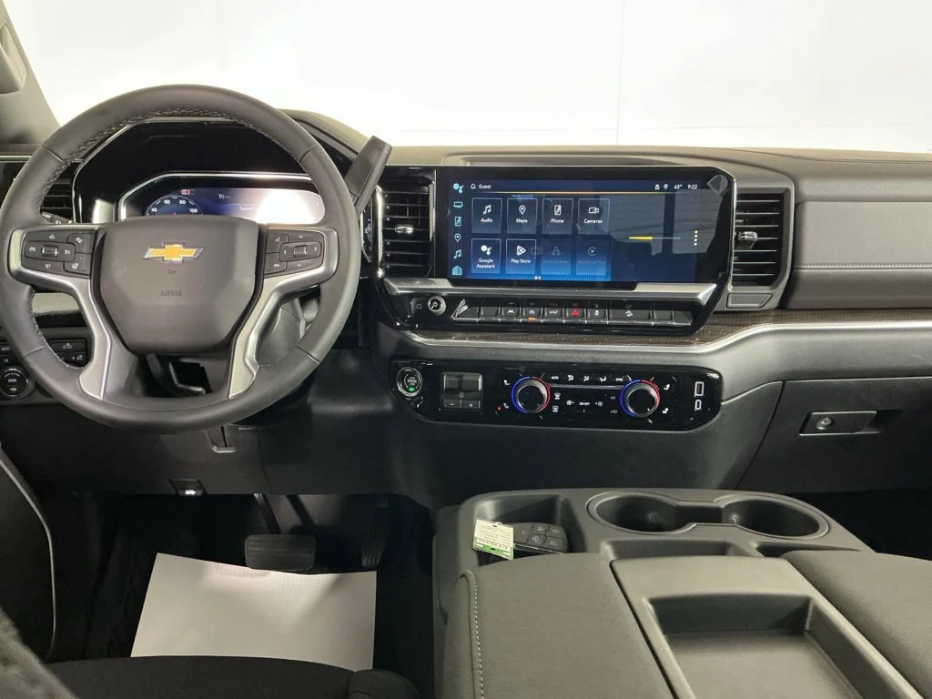 2026 Chevrolet Silverado 1500 LT - Photo 14