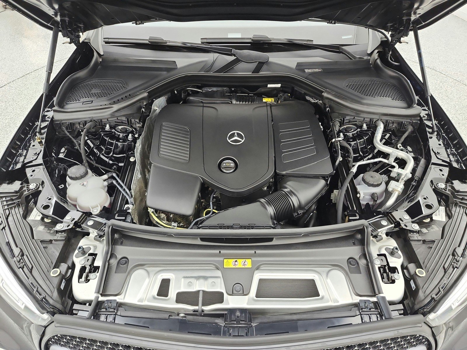 2026 Mercedes-Benz GLC Base - Photo 12