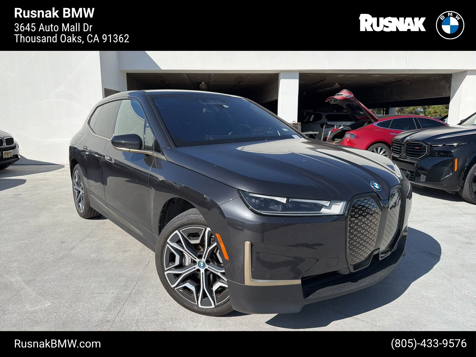 2024 BMW iX xDrive50's photo