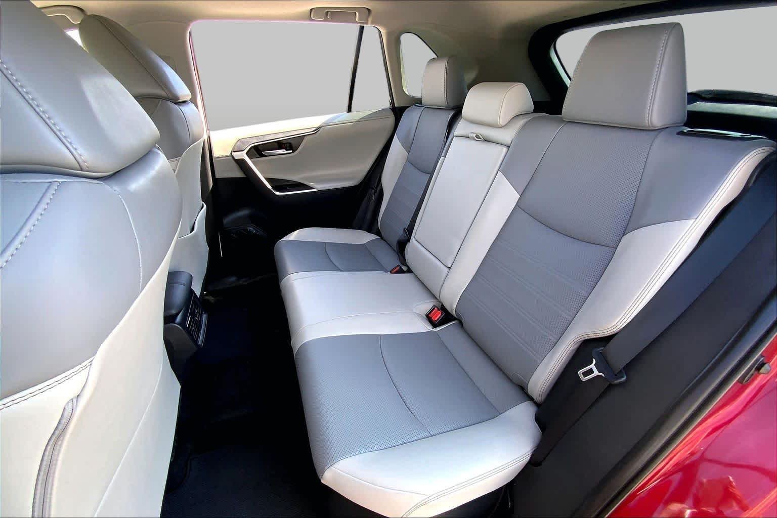Used 2025 Ruby Flare Pearl Toyota Hybrid Limited image 20