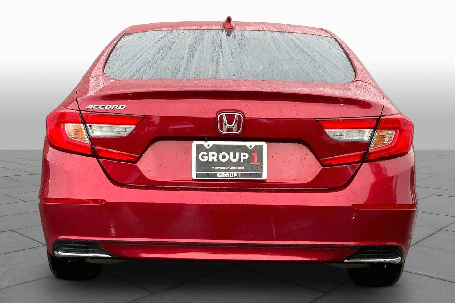 Used 2020 Radiant Red Metallic Honda EX-L image 5