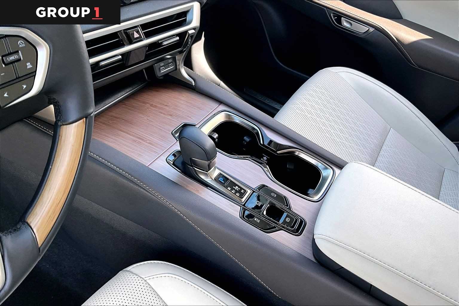 Used 2026 Caviar Lexus Premium+ image 14