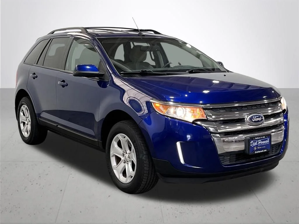 Used 2014 Blue Ford SEL image 8