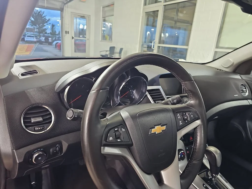 Used 2014 Red Chevrolet LTZ image 19