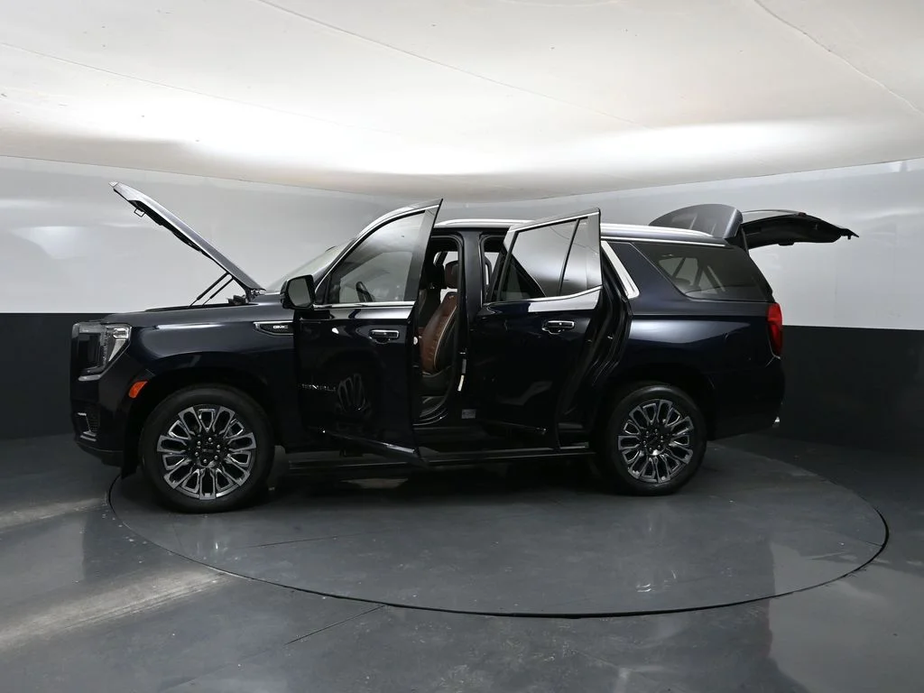 Used 2023 Blue GMC Denali Ultimate image 43
