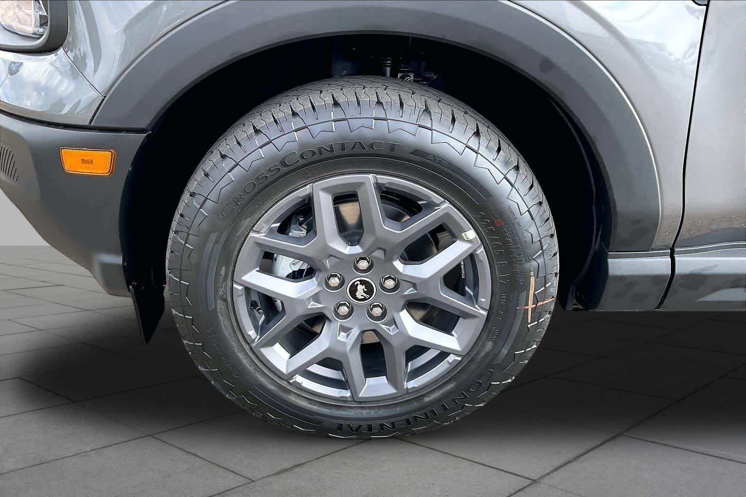 New 2026 Carbonized Gray Metallic Ford Big Bend® image 11