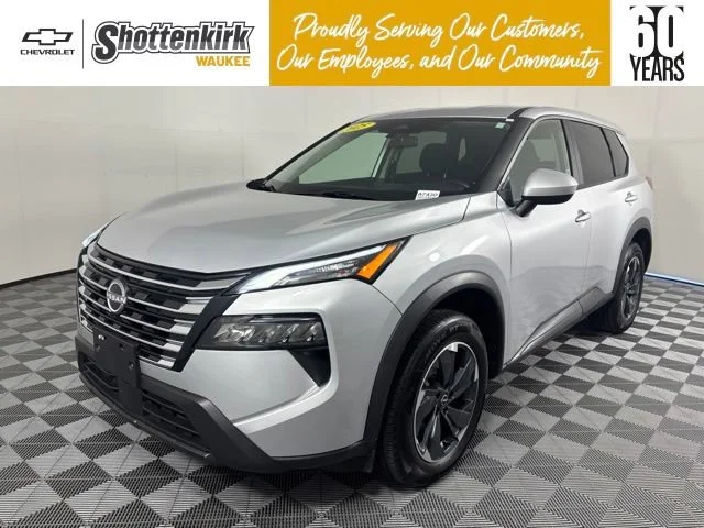 Used 2025 Silver Nissan SV image 1