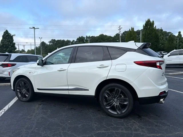 Used 2019 White Diamond Pearl Acura A-Spec Package image 9