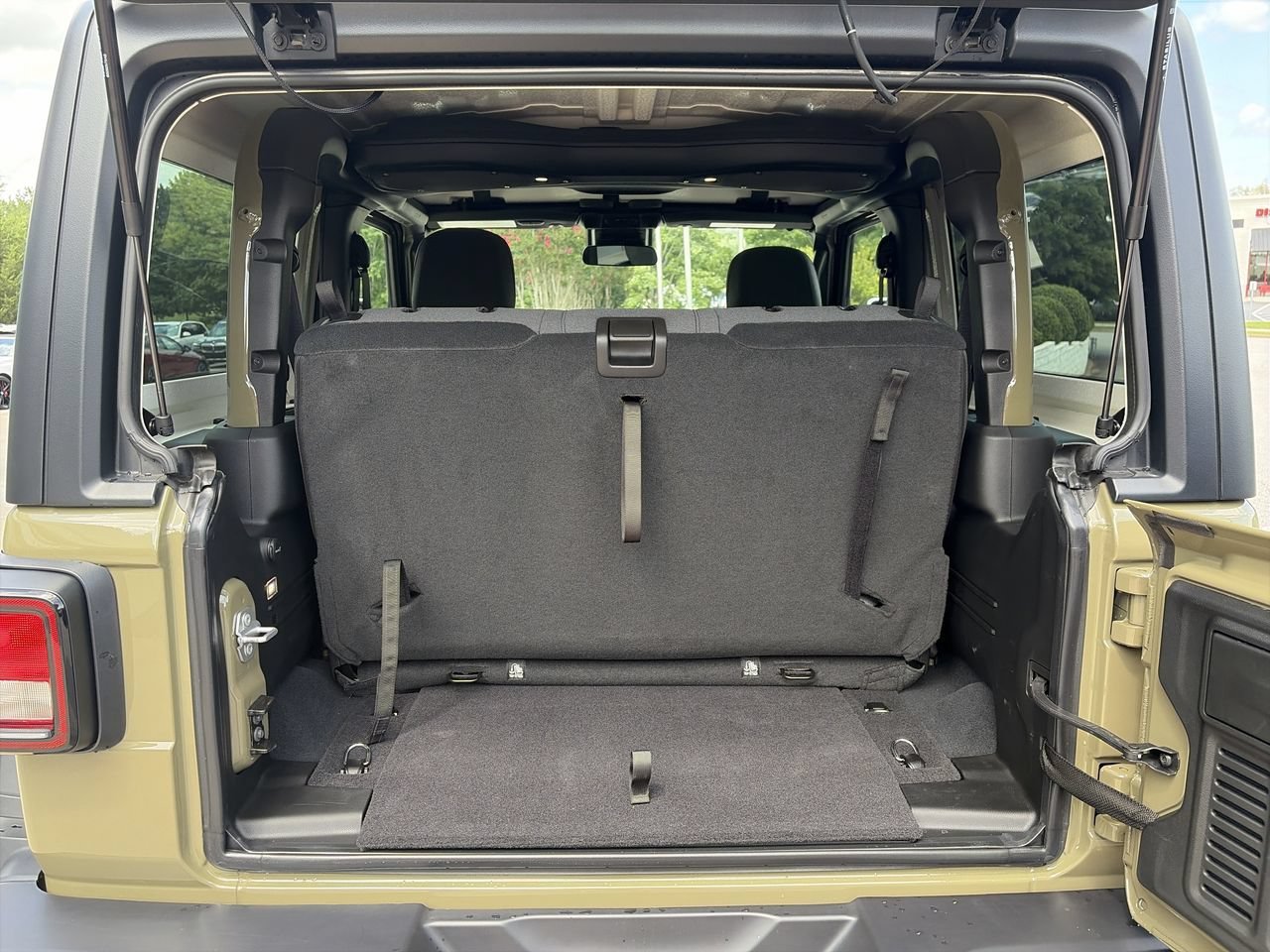 Used 2025 41 Jeep Willys image 31