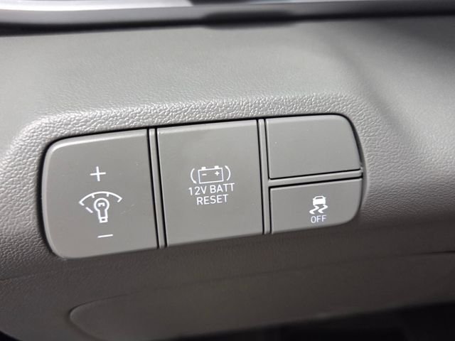 Used 2025 Blue Hyundai Blue image 25