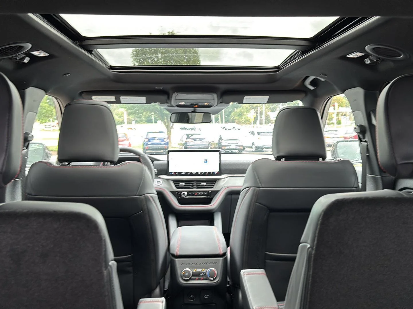 New 2027 Vapor Blue Metallic Ford ST-Line image 30