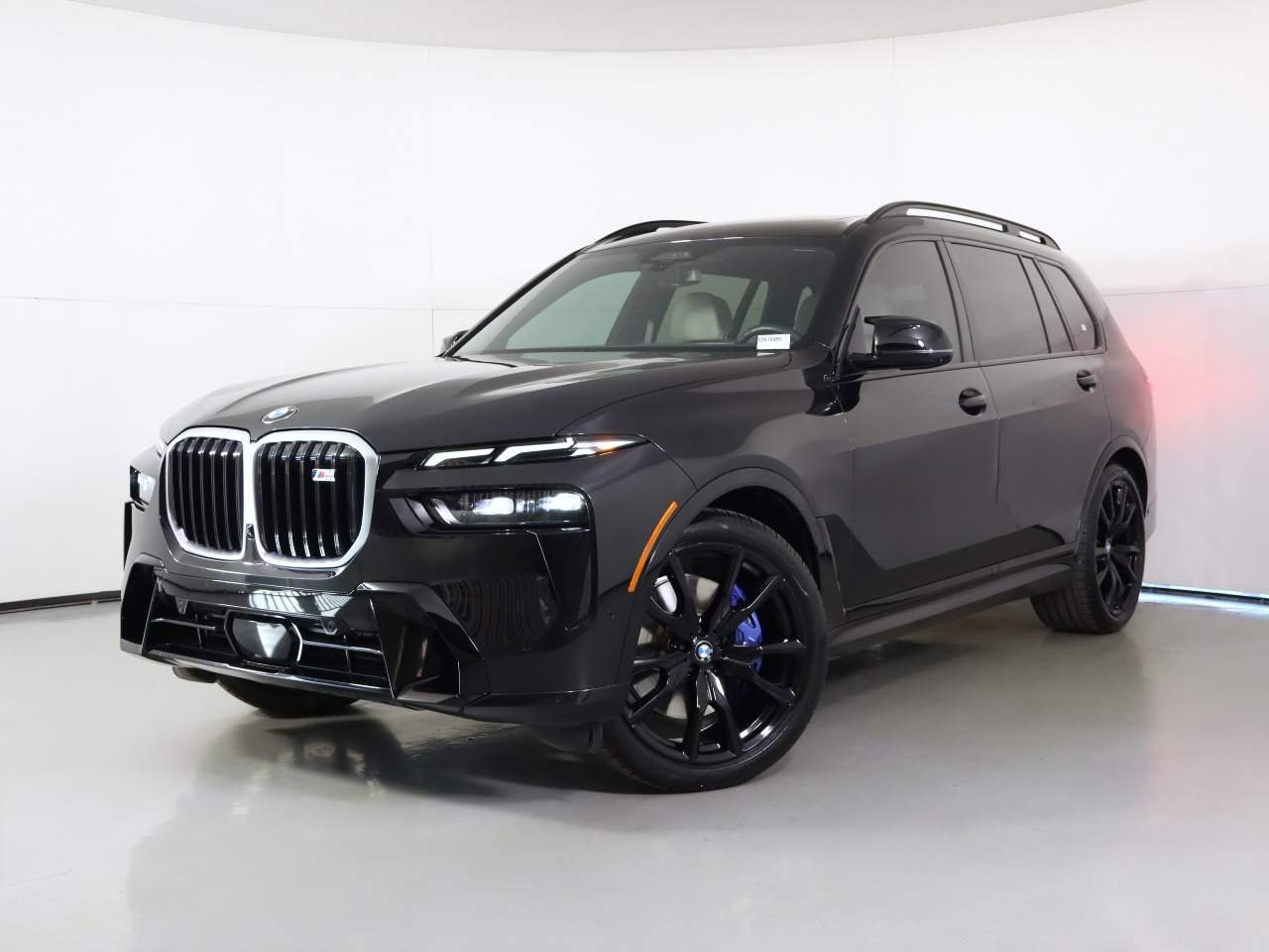 2025 BMW X7