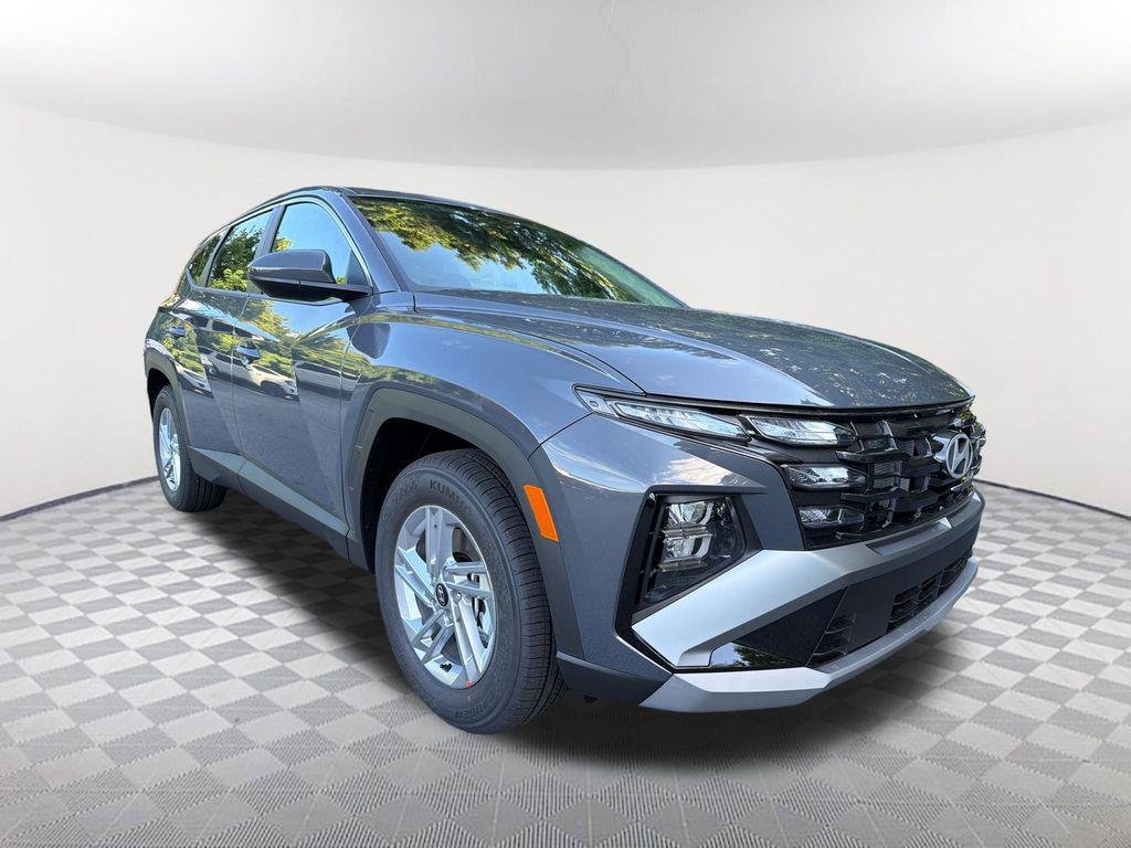 New 2026 Gray Hyundai SE FWD image 3