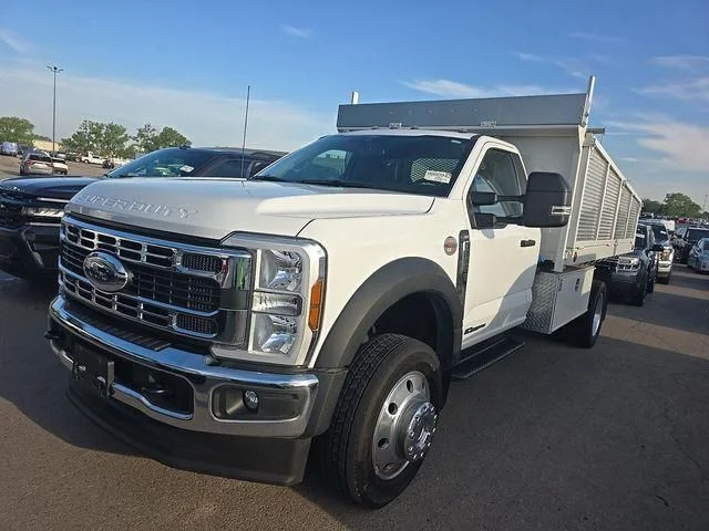 2025 Ford F-550SD XLT