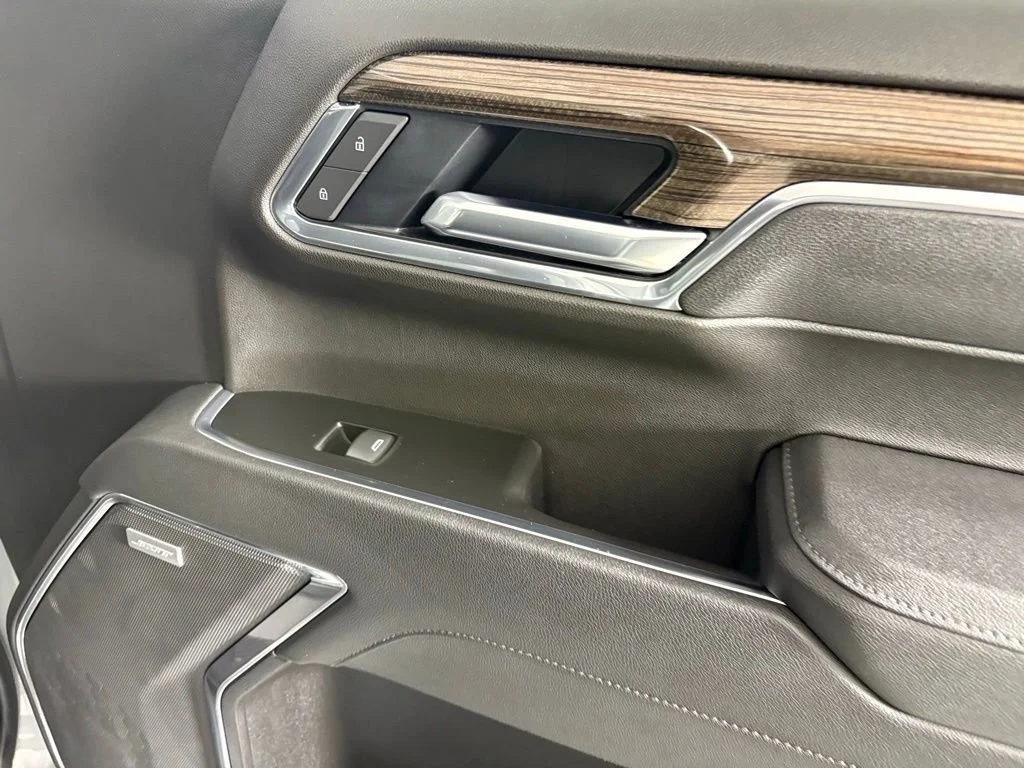 New 2026 Sterling Gray Metallic Chevrolet RST image 15