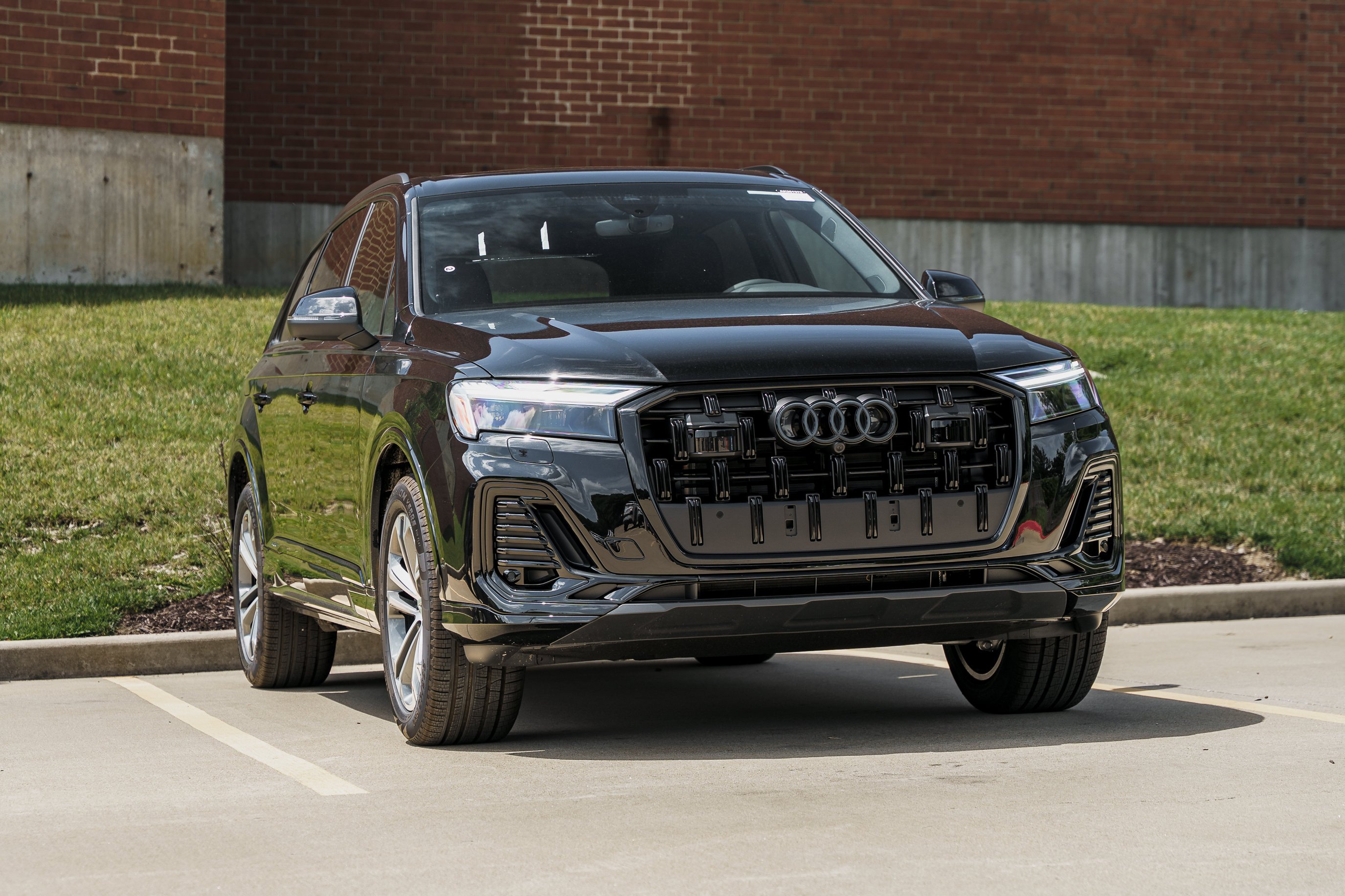 New 2026 MYTHOS BLACK Audi Premium image 1