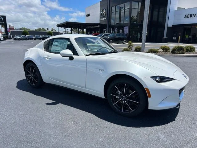 2026 Mazda MX-5 Miata GT RF 6MT's photo