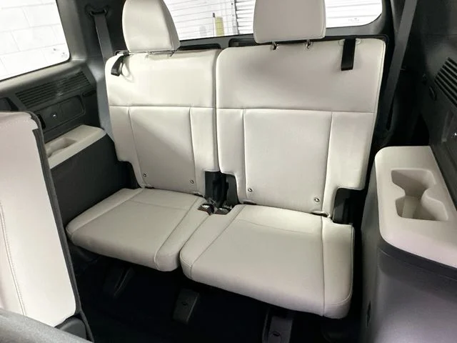 New 2026 Hyundai SANTA FE HYBRID SEL