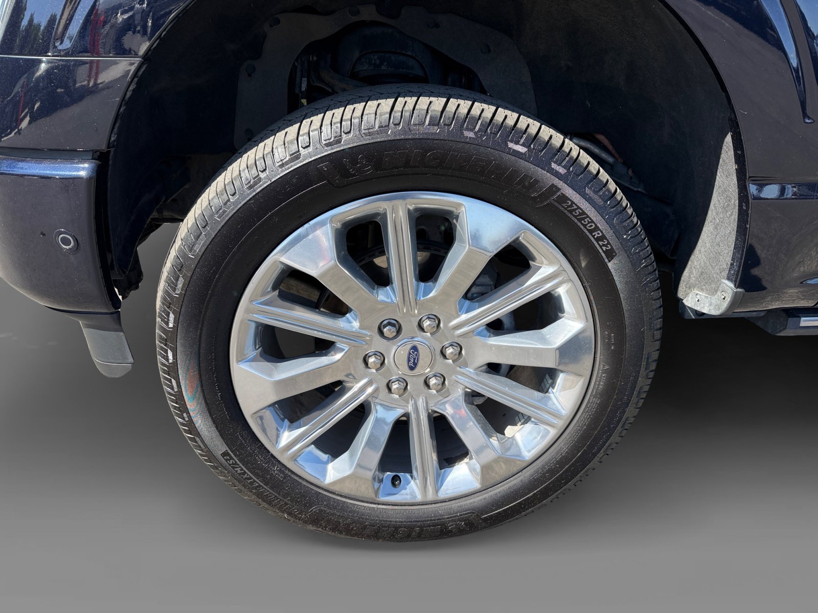 Used 2021 Blue Metallic Ford Limited image 9