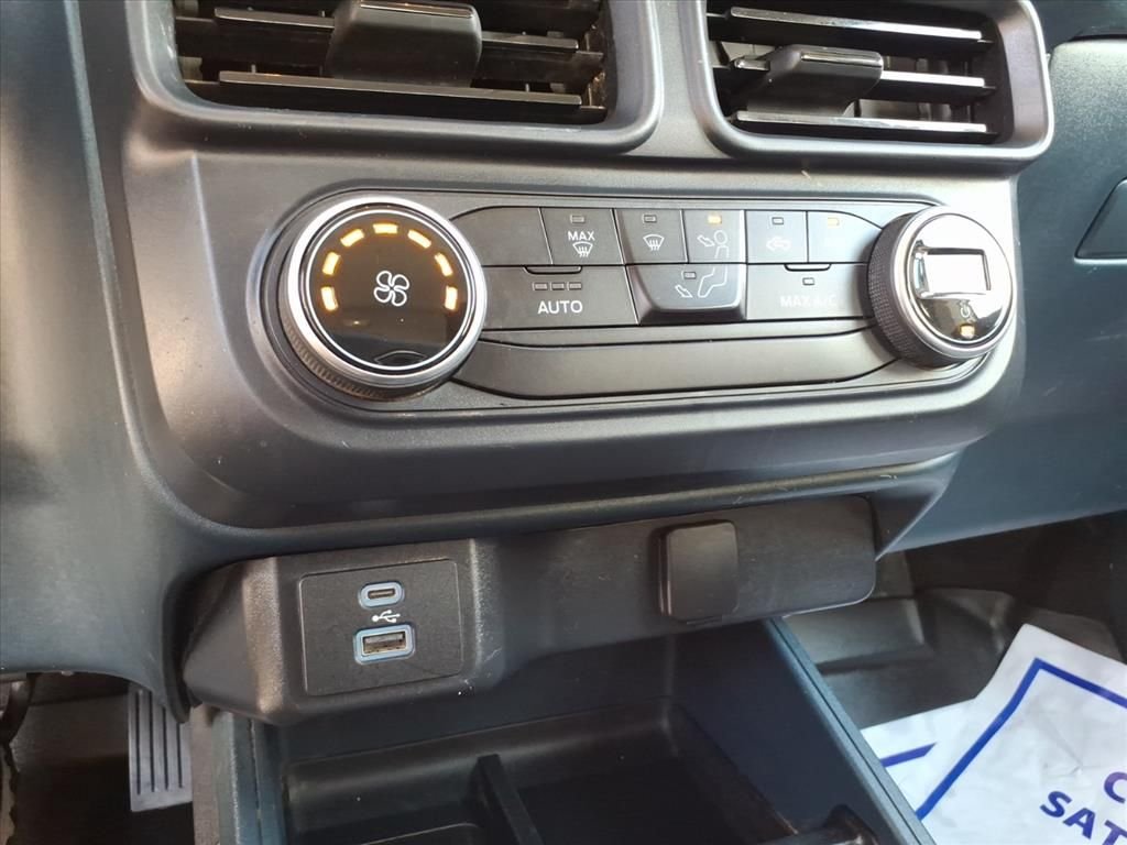 Used 2022 White Ford XL image 25