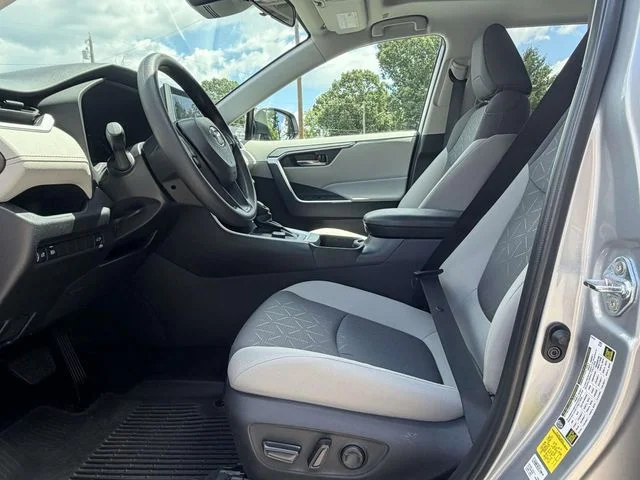 Used 2025 Silver Toyota XLE image 14