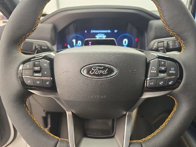 New 2026 Star White Metallic Tri-Coat Ford Tremor® image 39