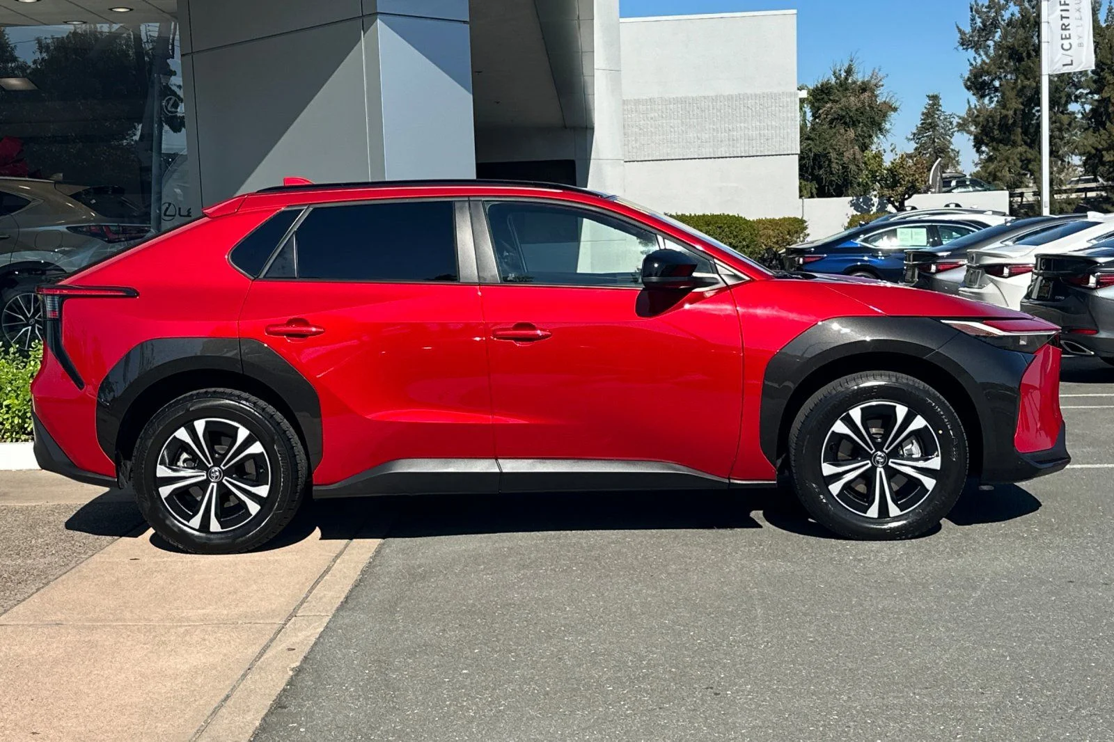 Used 2024 Red Toyota XLE image 3
