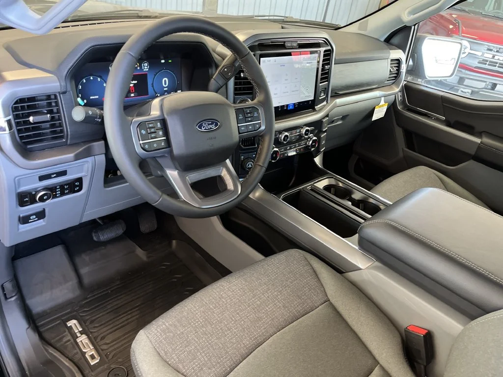 New 2026 Agate Black Metallic Ford XLT image 11