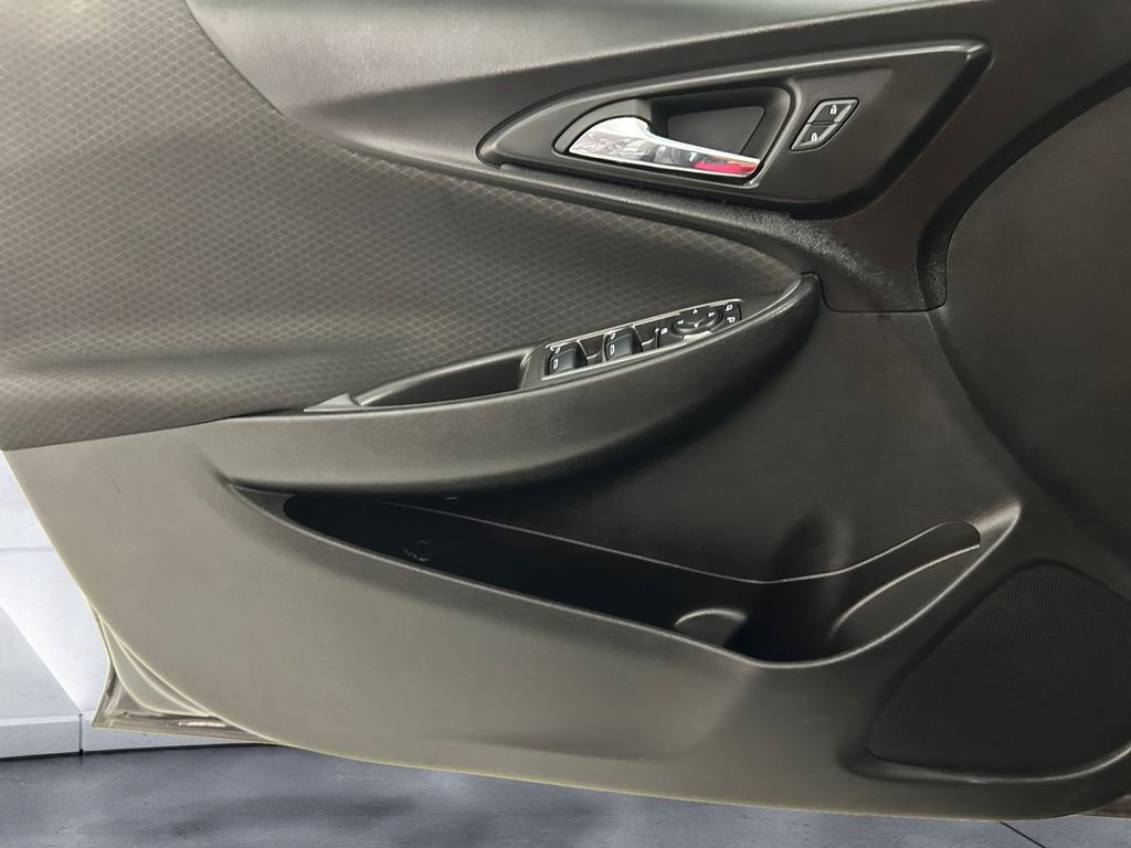 Used 2023 Gray Chevrolet LS image 12