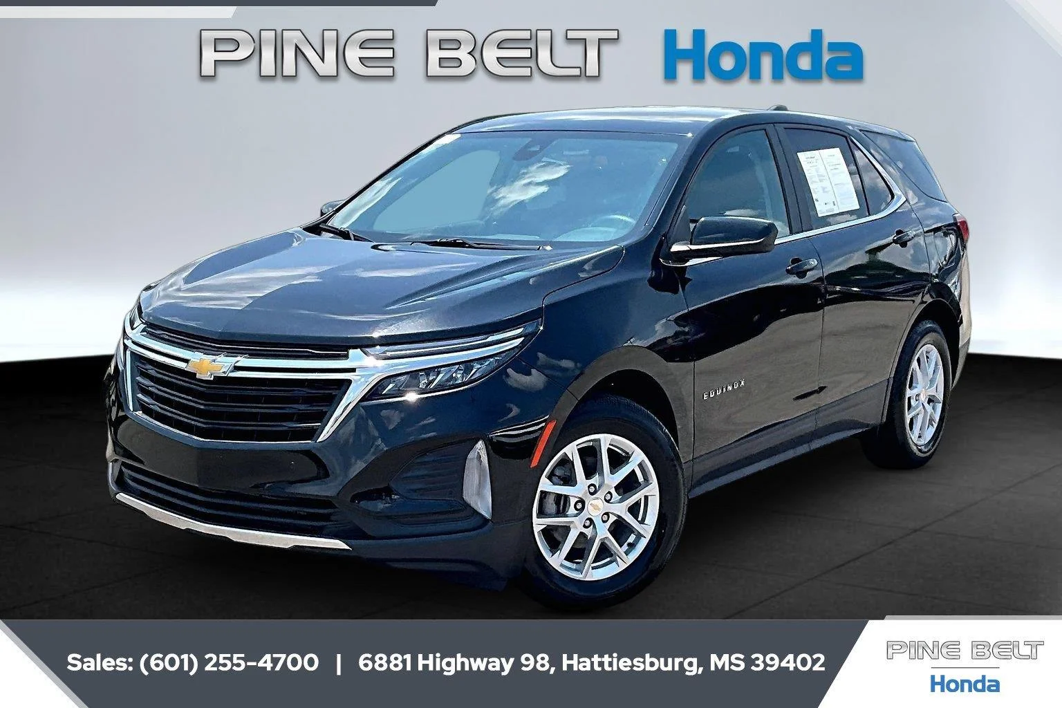 Used 2024 Mosaic Black Metallic Chevrolet LT image 10