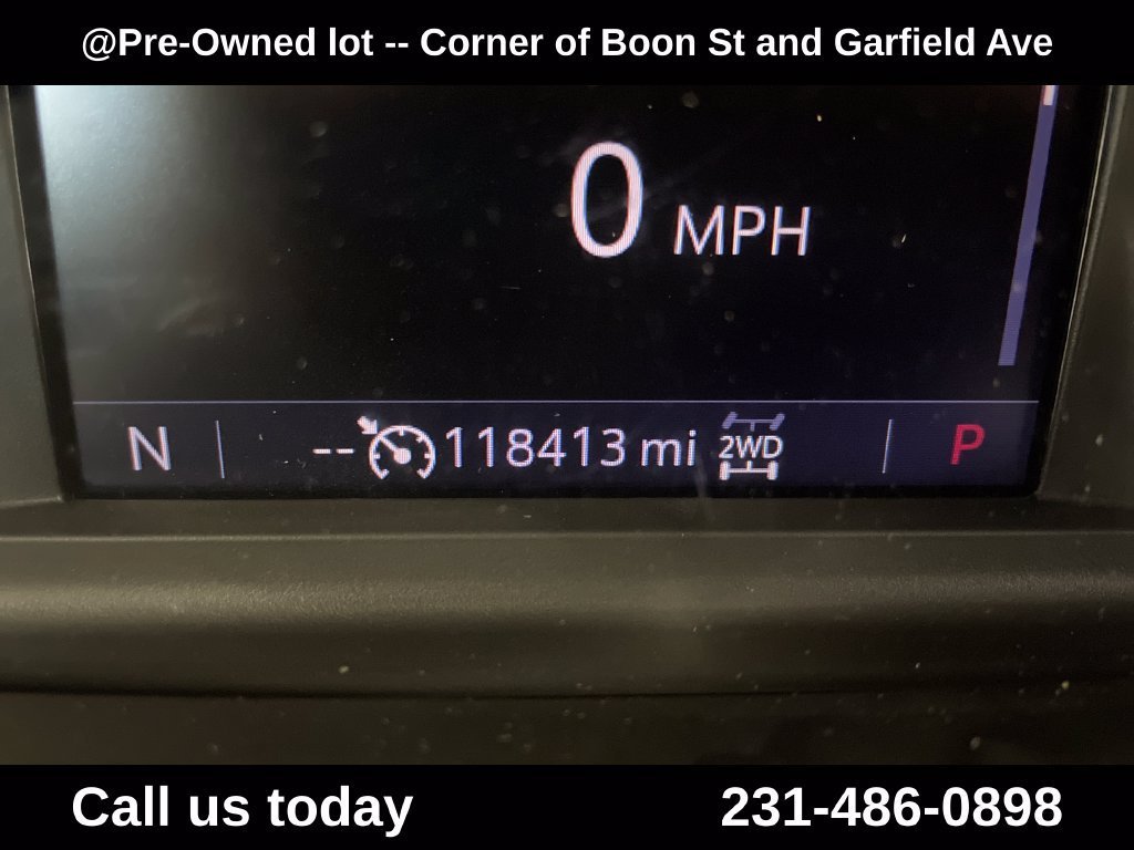 Used 2020 Cajun Red Tintcoat Chevrolet RST image 27