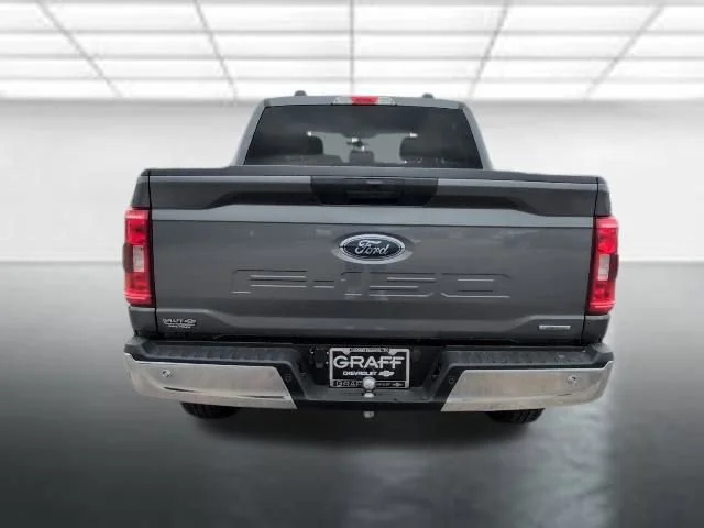 Used 2023  Ford XL image 25