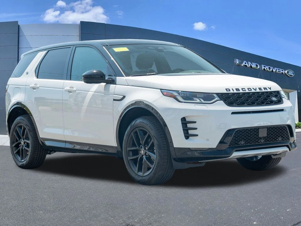 New 2026 White Land Rover Landmark image 3