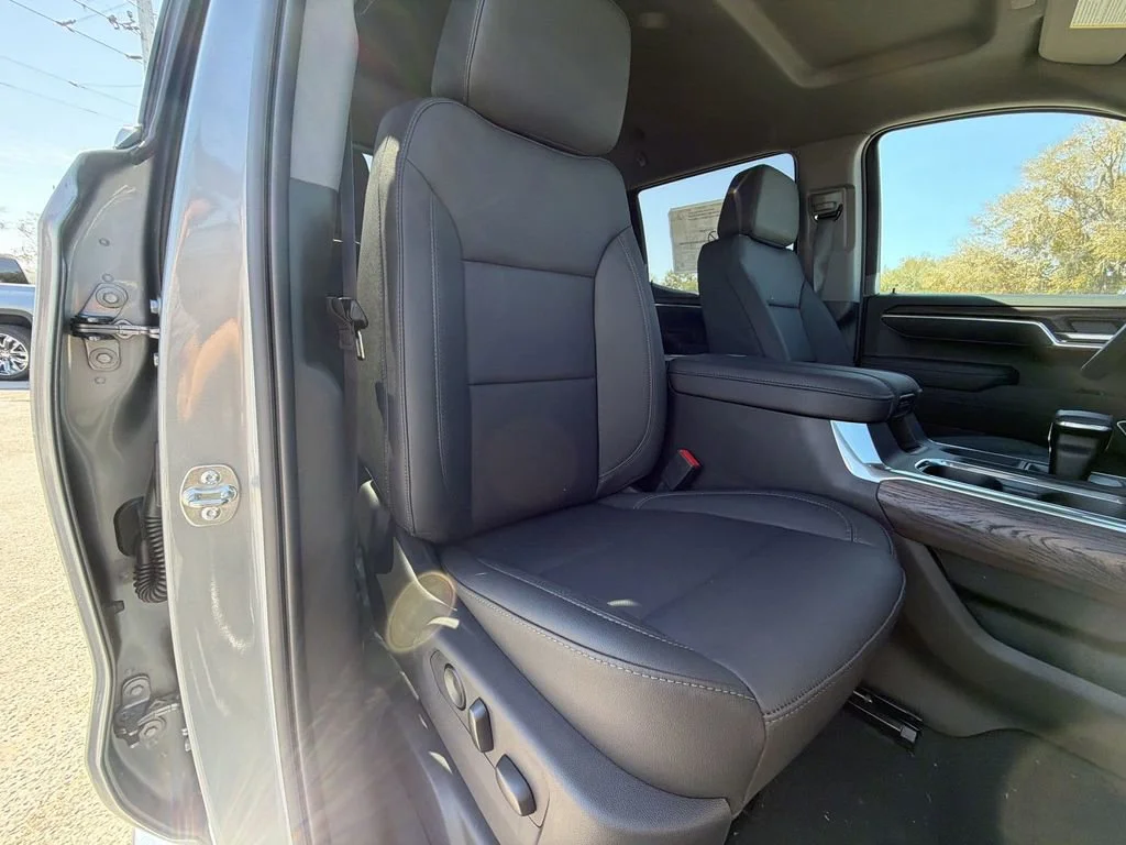 2026 GMC Sierra 1500 SLT - Photo 15