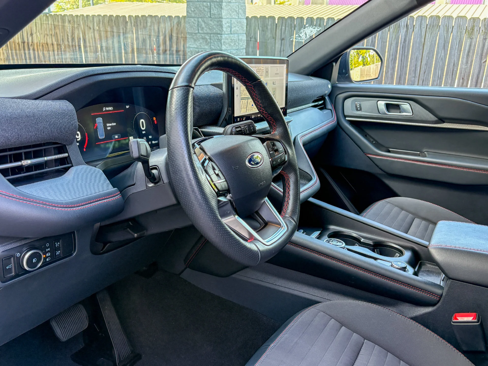 Used 2025 Gray Ford ST-Line image 12