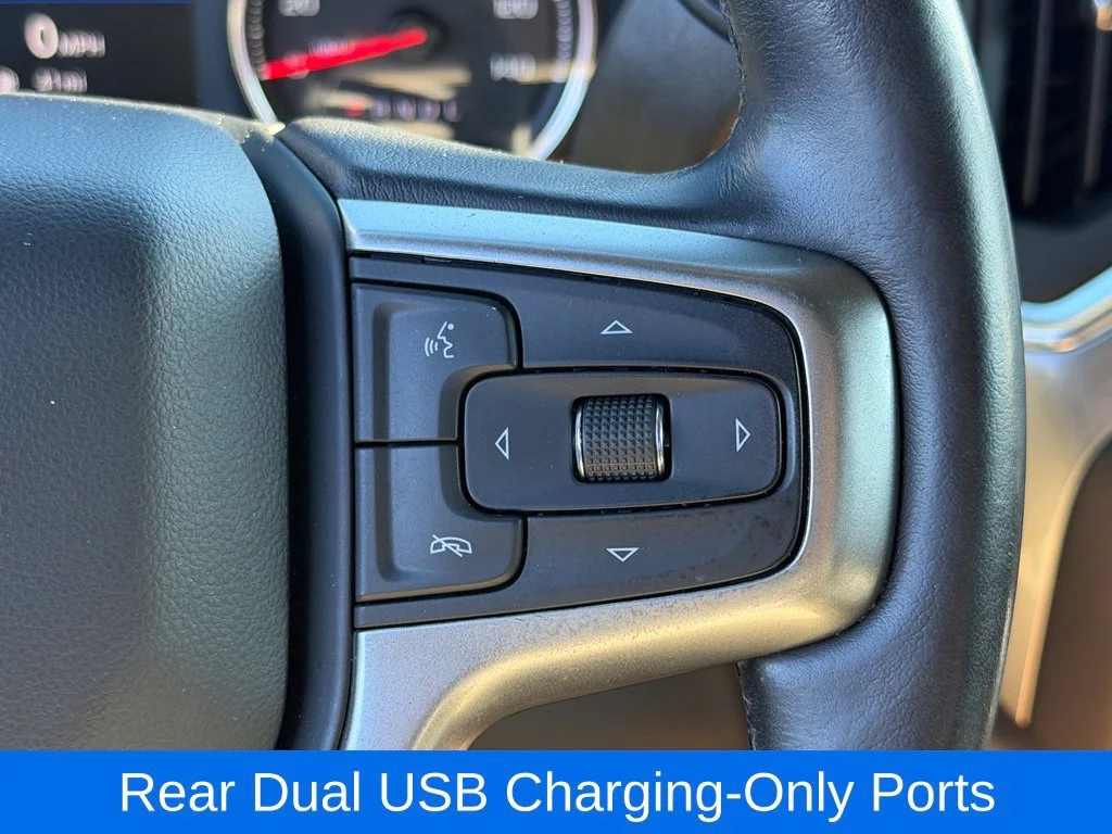 Used 2020 SUMMIT WHITE Chevrolet RST image 20