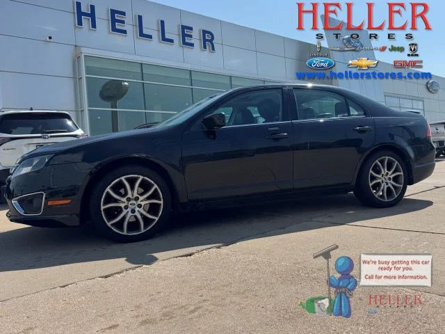 Used 2012 Tuxedo Black Ford SEL image 1