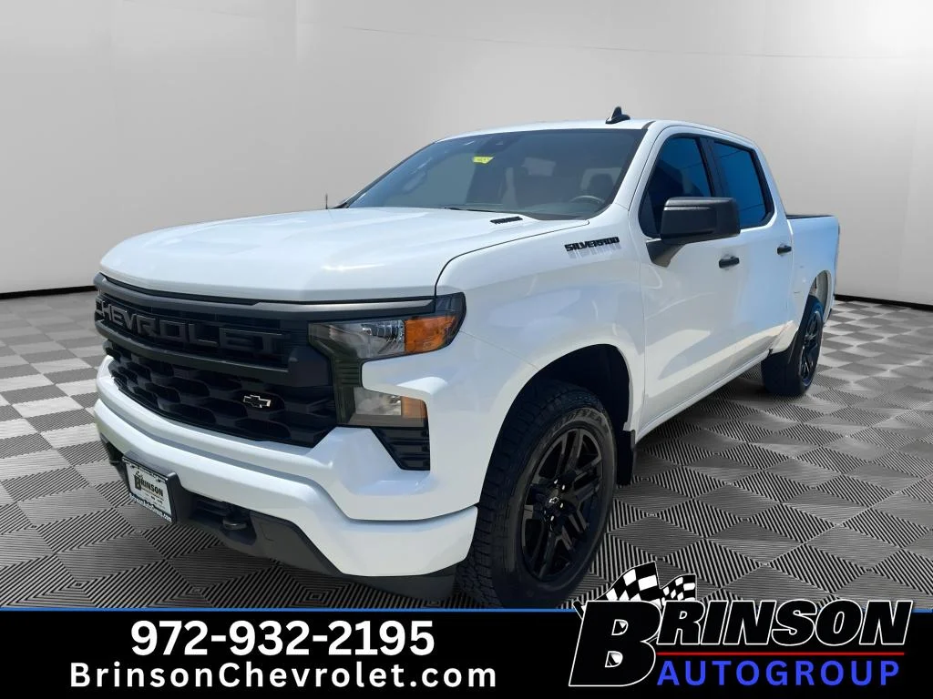 New 2026 Summit White Chevrolet Custom image 1