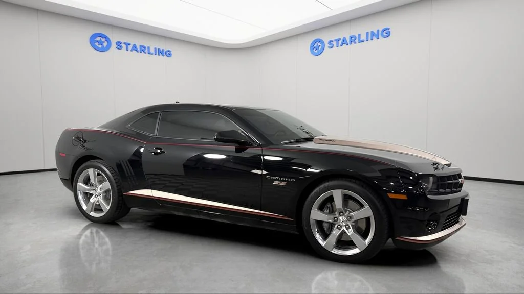 Used 2010 Black Chevrolet 2SS image 12