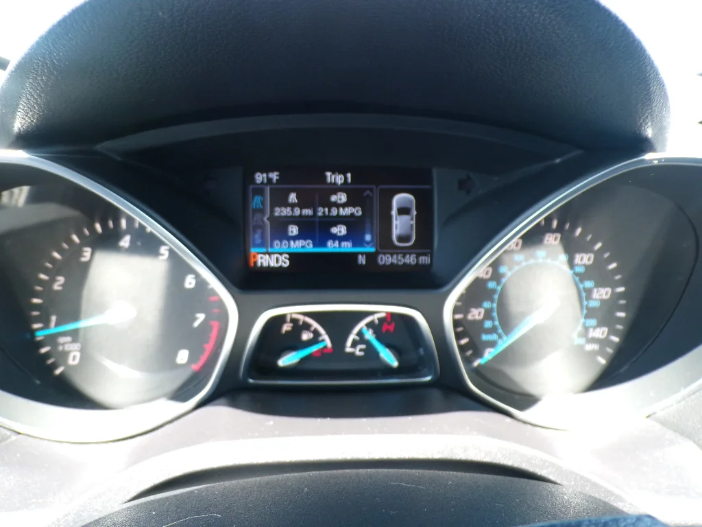 Used 2016 Sunset Ford SE image 19