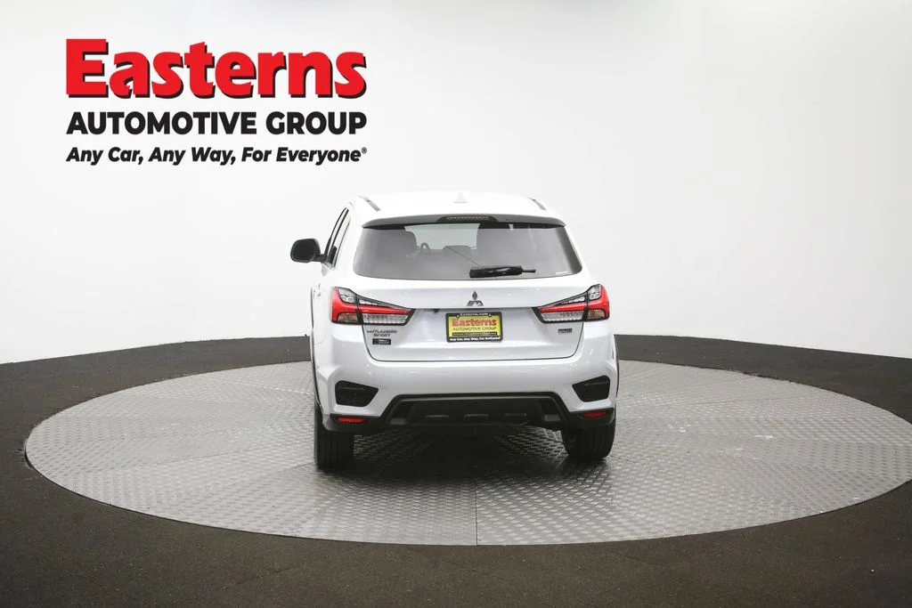 Used 2023 White Mitsubishi 2.0 LE image 36