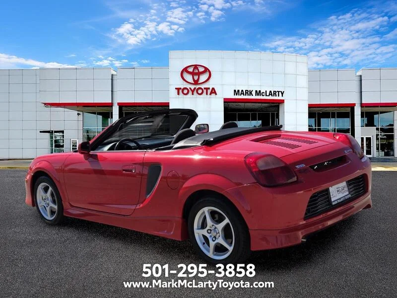Used 2001 Absolutely Red TOYOTA 2DR CONV MANUAL image 3