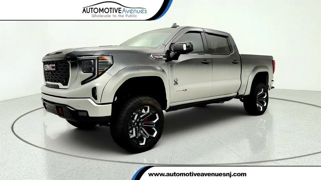 2023 GMC Sierra 4WD Crew Cab Short Box AT4's photo