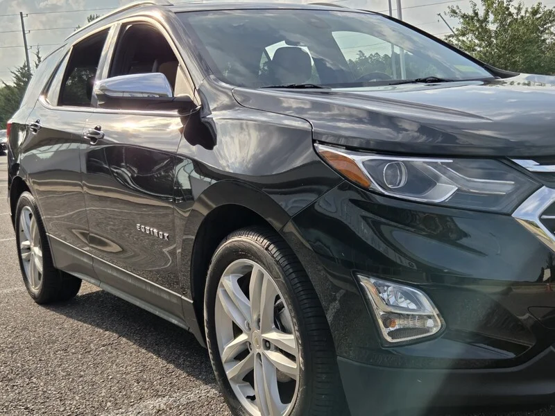 Used 2019 Black Metallic CHEVROLET FWD 4dr Premier w/1LZ image 27