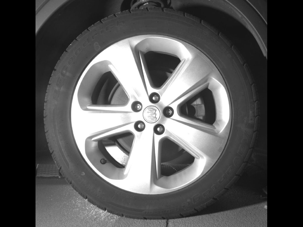 Used 2016 Red Buick Base image 9